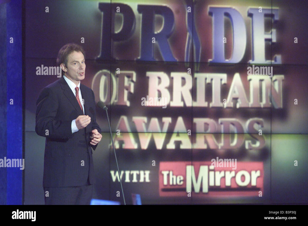 Tony Blair makes speech during Miror Pride Of Britain Awards 2000 at