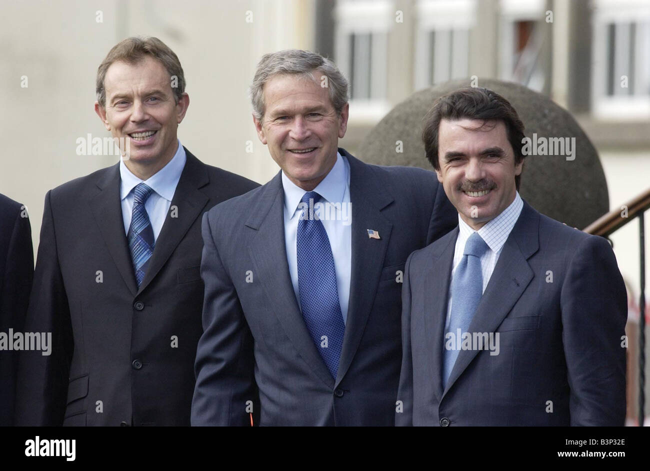 Prime Minister Tony Blair during mid Atlantic War Council in the Azores with President George W Bush and Premier Jose Naria Stock Photo