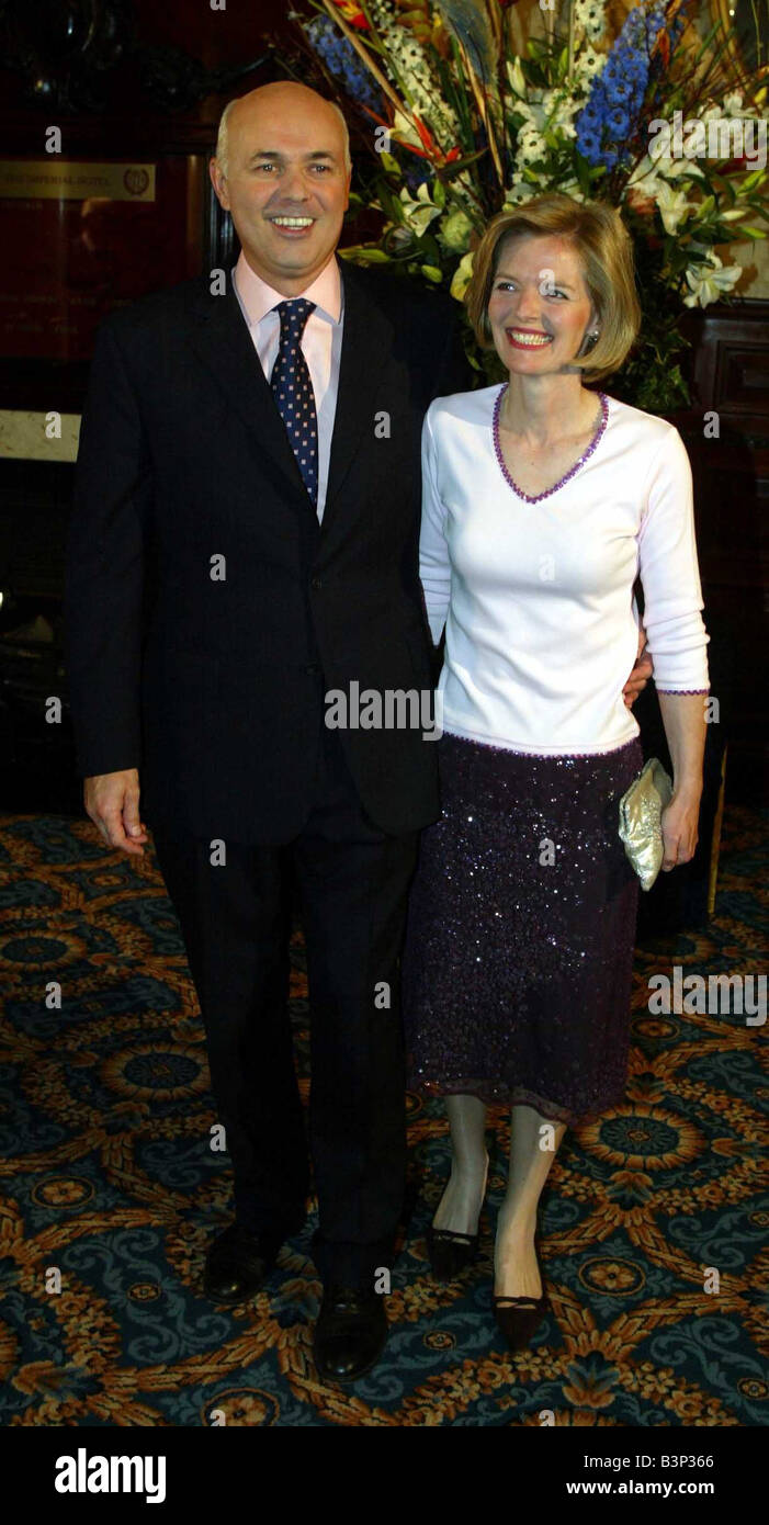Iain Duncan Smith with wife Betsy leaving the imperial Hotel in Blackpool October 2003 Stock Photo