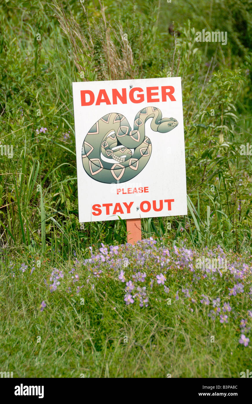 Rattlesnake sign hires stock photography and images Alamy