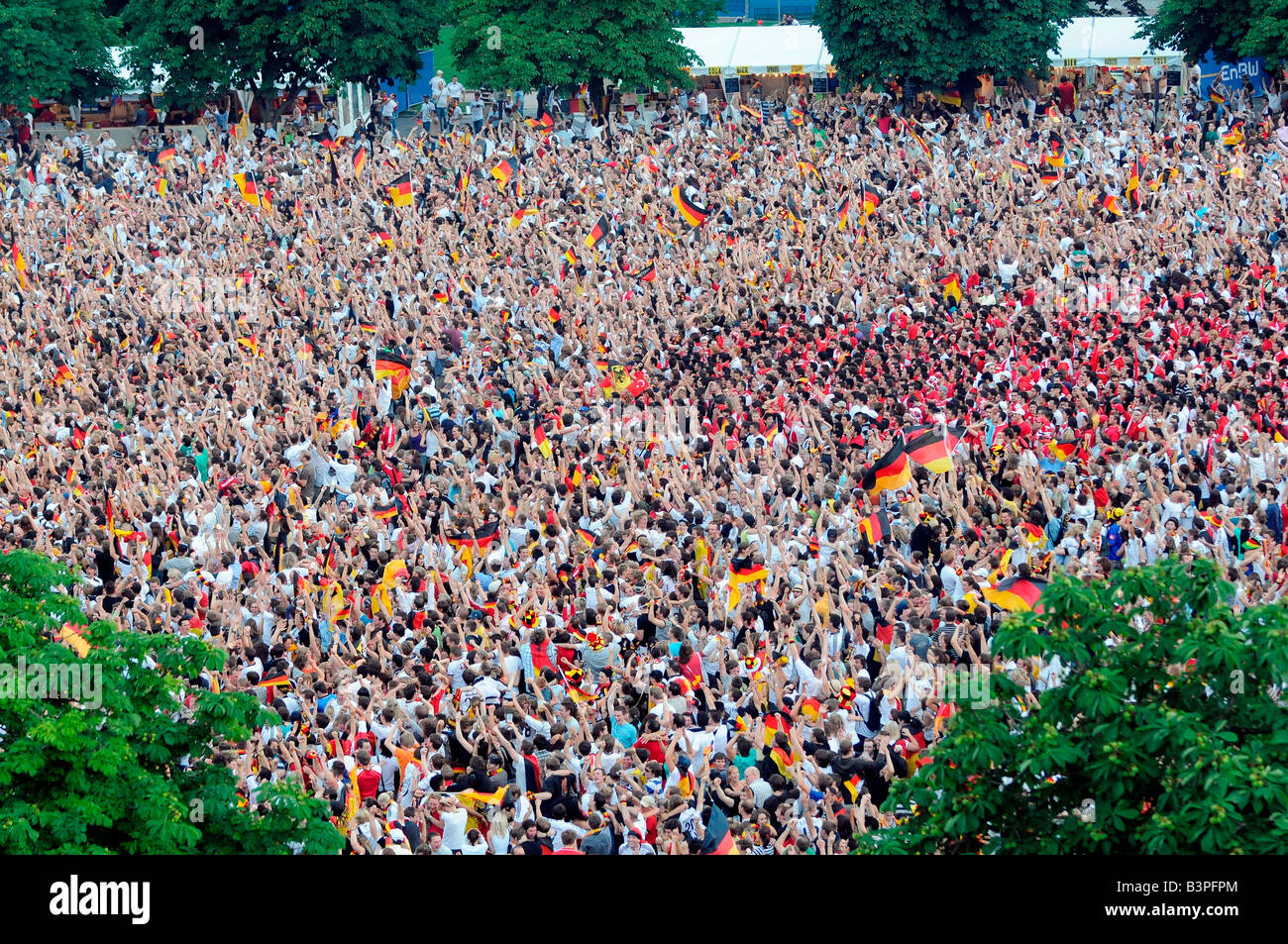The 2008 UEFA European Football Championship, Public Viewing, Schlossplatz Square, German football fans when the equalizing goa Stock Photo