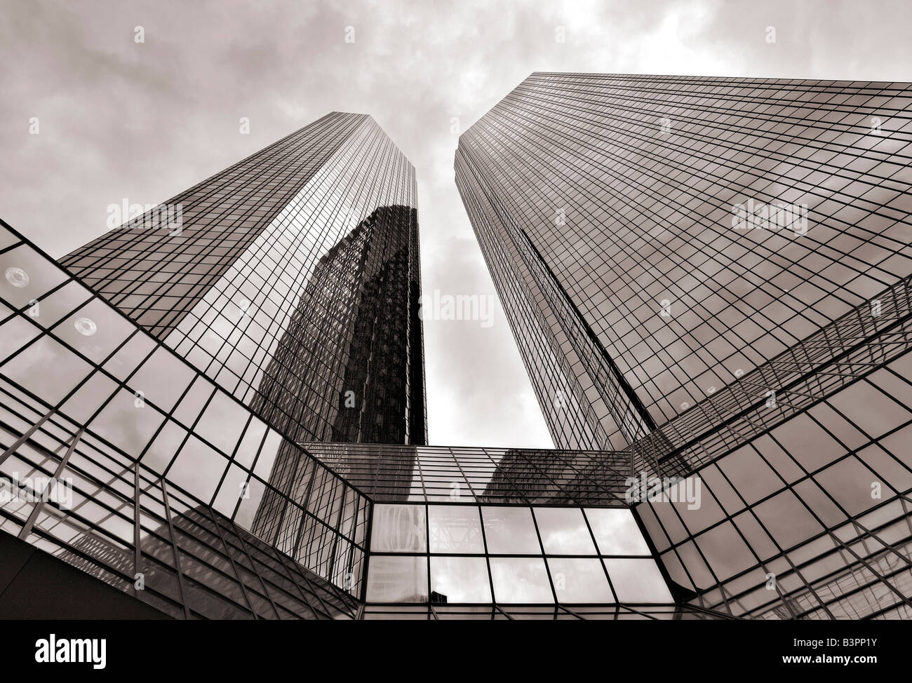Twin towers 'Soll und Haben', 'Debit and Credit', Deutsche Bank towerblock, Frankfurt/Main, Hesse, Germany, Europe Stock Photo