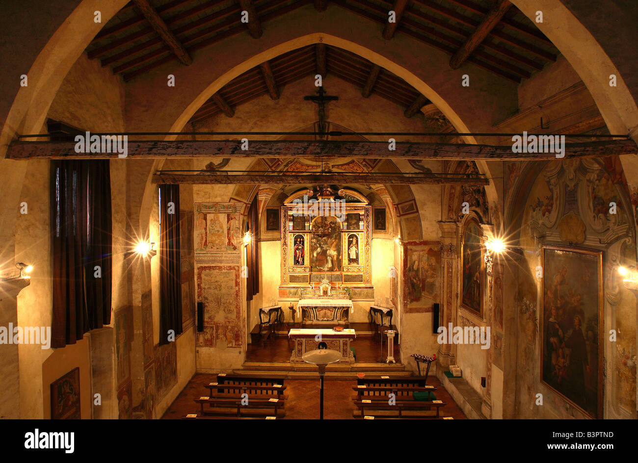 Broad aisle, San Rocco church, Gavardo, Lombardy, Italy Stock Photo - Alamy