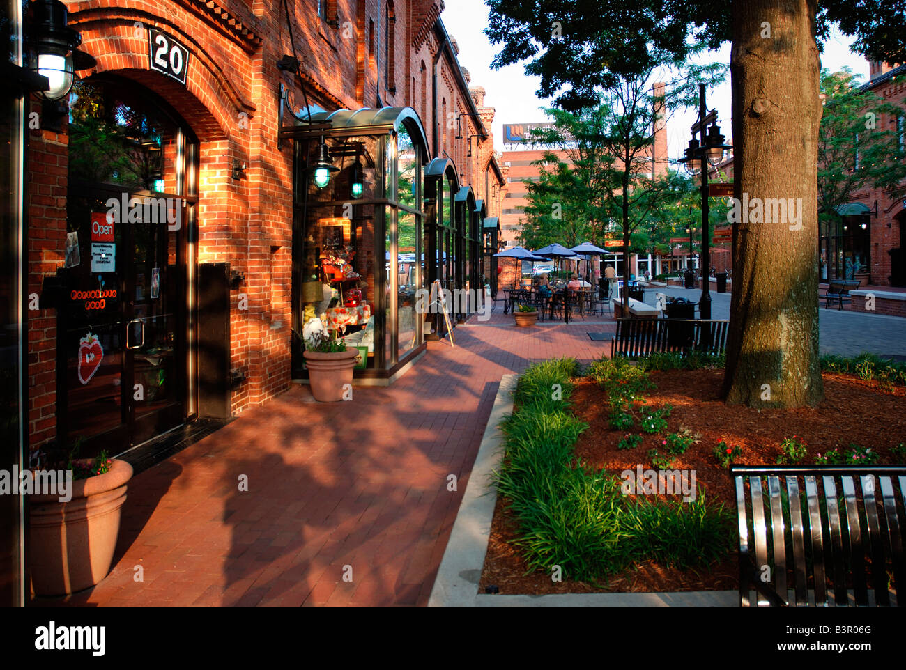 Durham north carolina hires stock photography and images Alamy