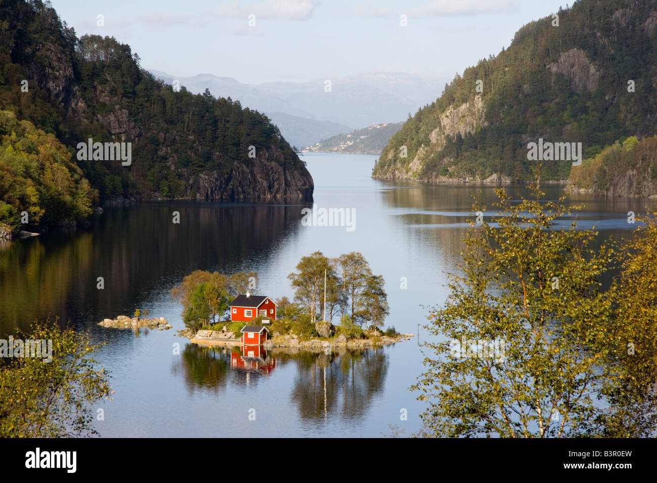 House on small Island in Norwedian Fjord Stock Photo - Alamy