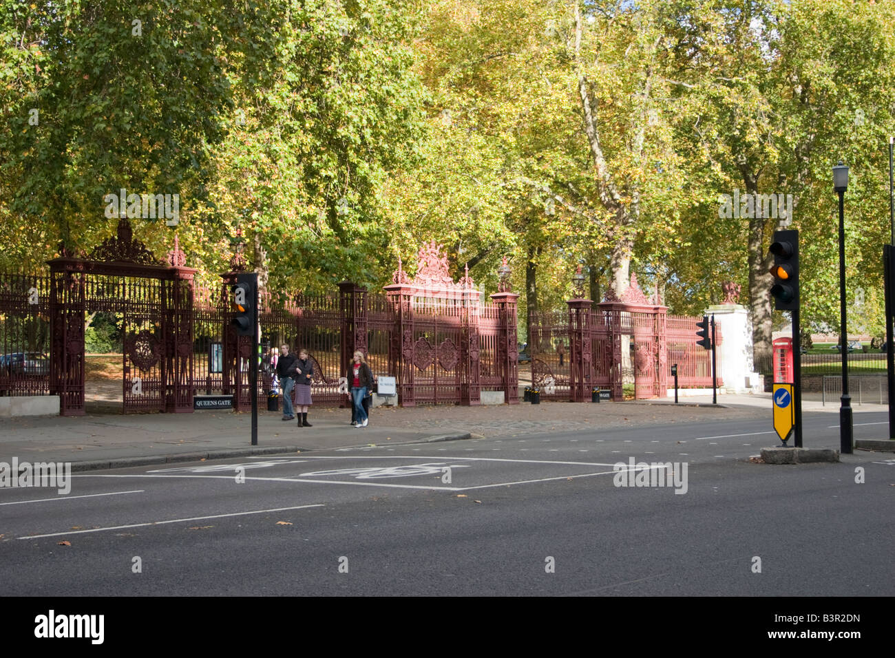 Queens Gate Hyde Park, London, England Stock Photo - Alamy