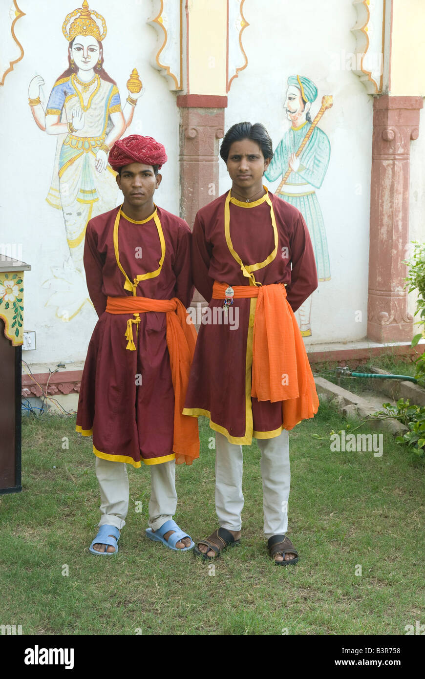 India Rajasthan chittorgarh the fort two guards in traditional clothes Stock Photo