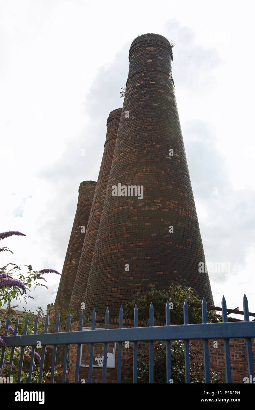 Bottle Kilns At Woodbank Street, Burslem A4E