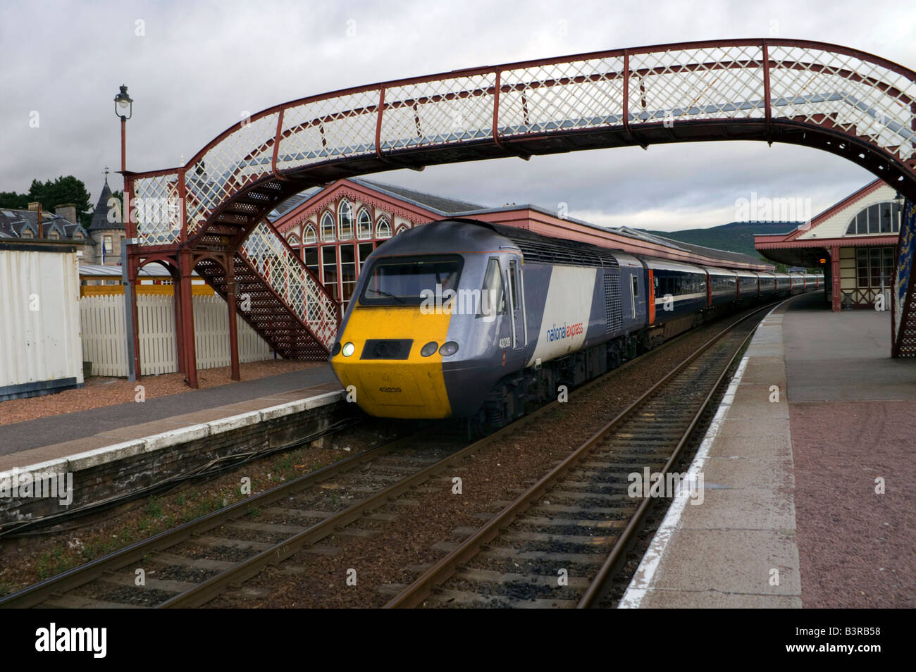 Inverness to London train at Aviemore Station in the Scottish Highlands Stock Photo Alamy