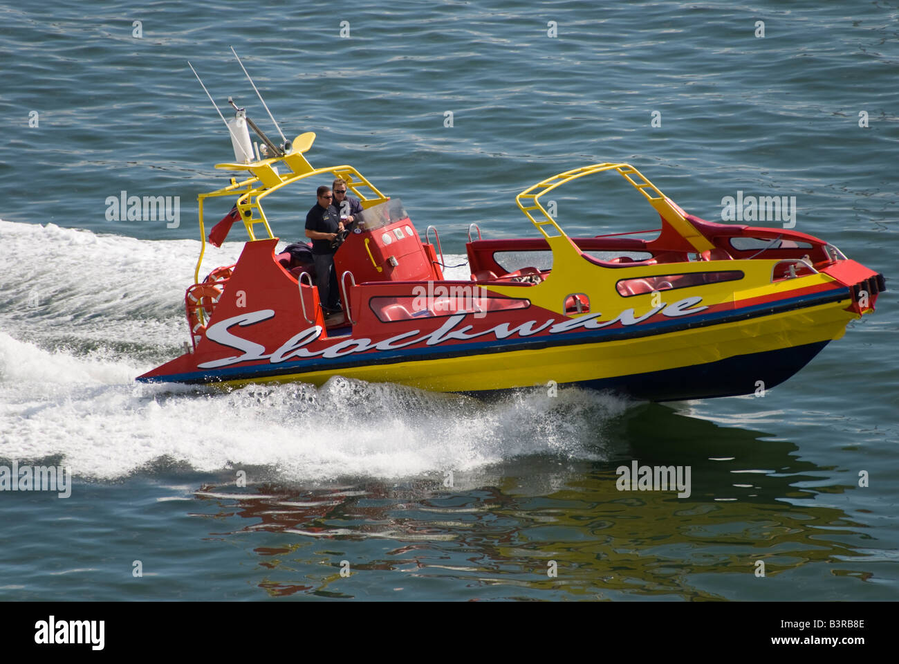 Speed speedboat hi-res stock photography and images - Alamy