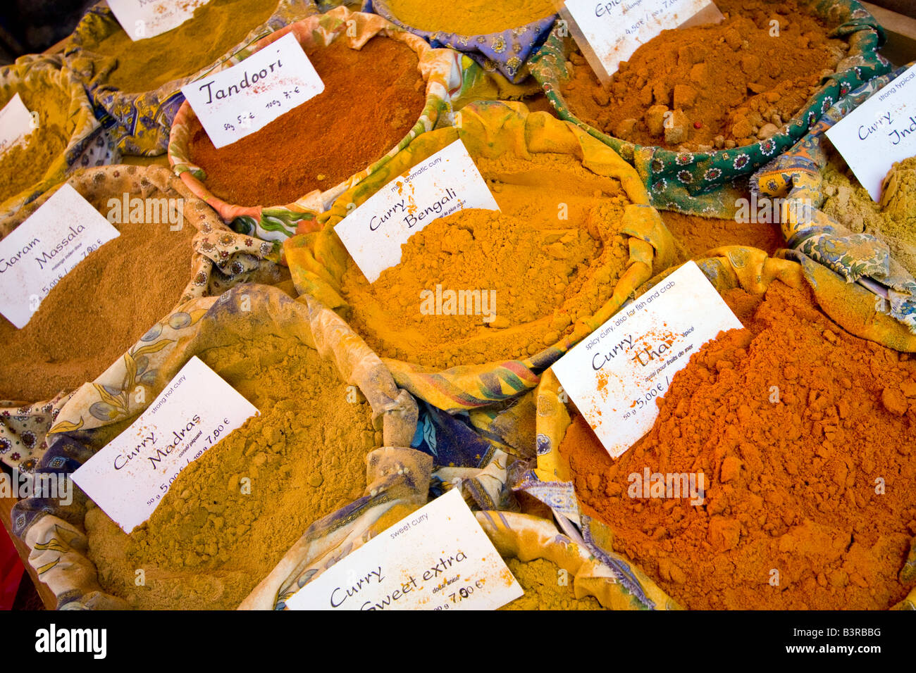 Curry Powder in Sarlat de Caneda market,Aquitaine,France Stock Photo