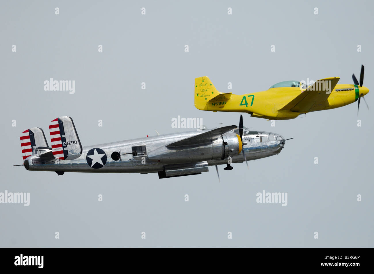 Boeing Air Show WWII Airplane Fighter B25 P51 P47 Fabric by the 1/2 Yrd #4285-33 