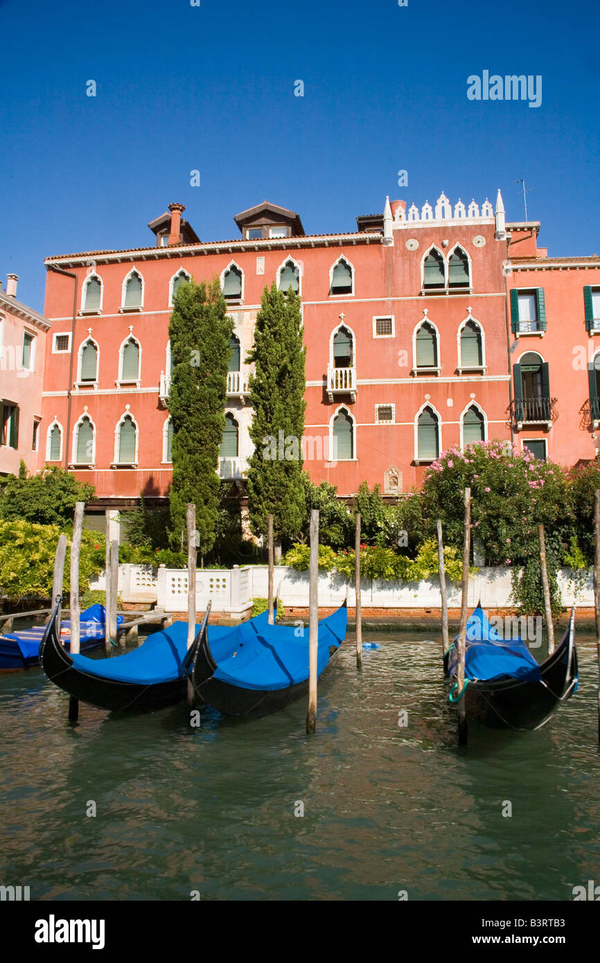 Apartment buildings on the Grand Canal in Venice Stock Photo