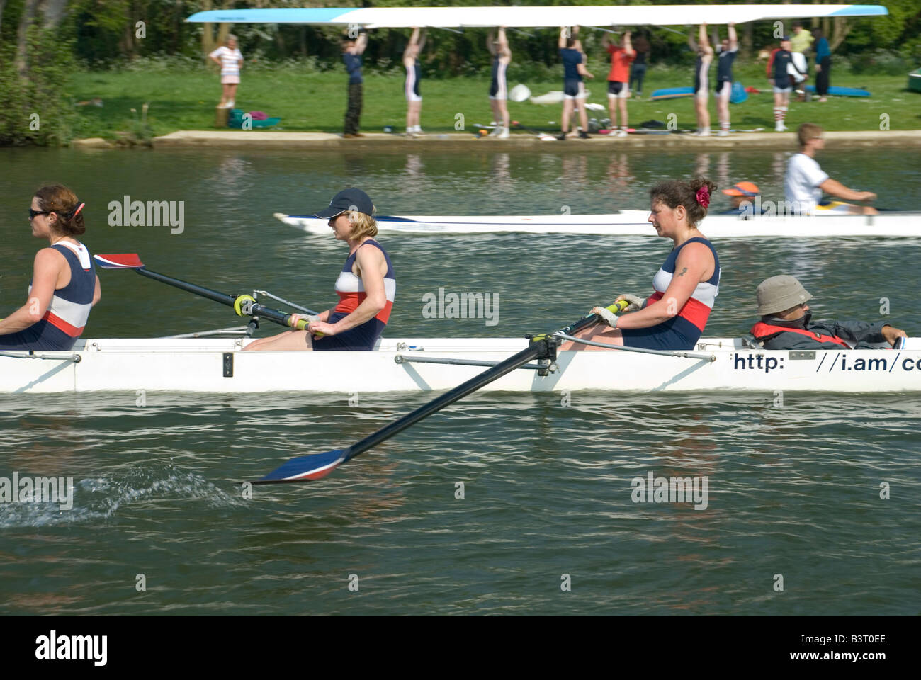 Bumps rowing river thames hires stock photography and images Alamy