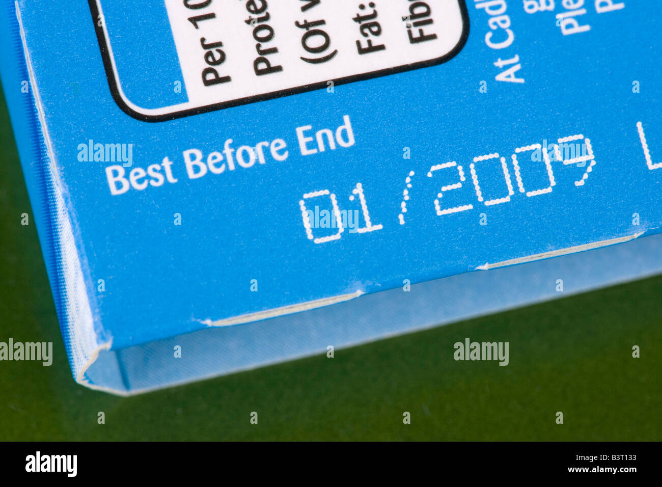 best by date on food packaging Stock Photo Alamy