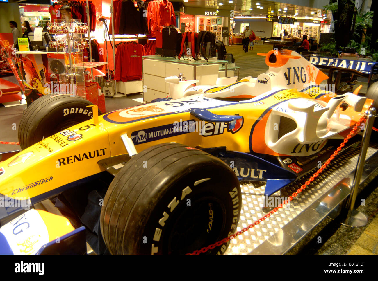 F1 shop hi-res stock photography and images - Alamy