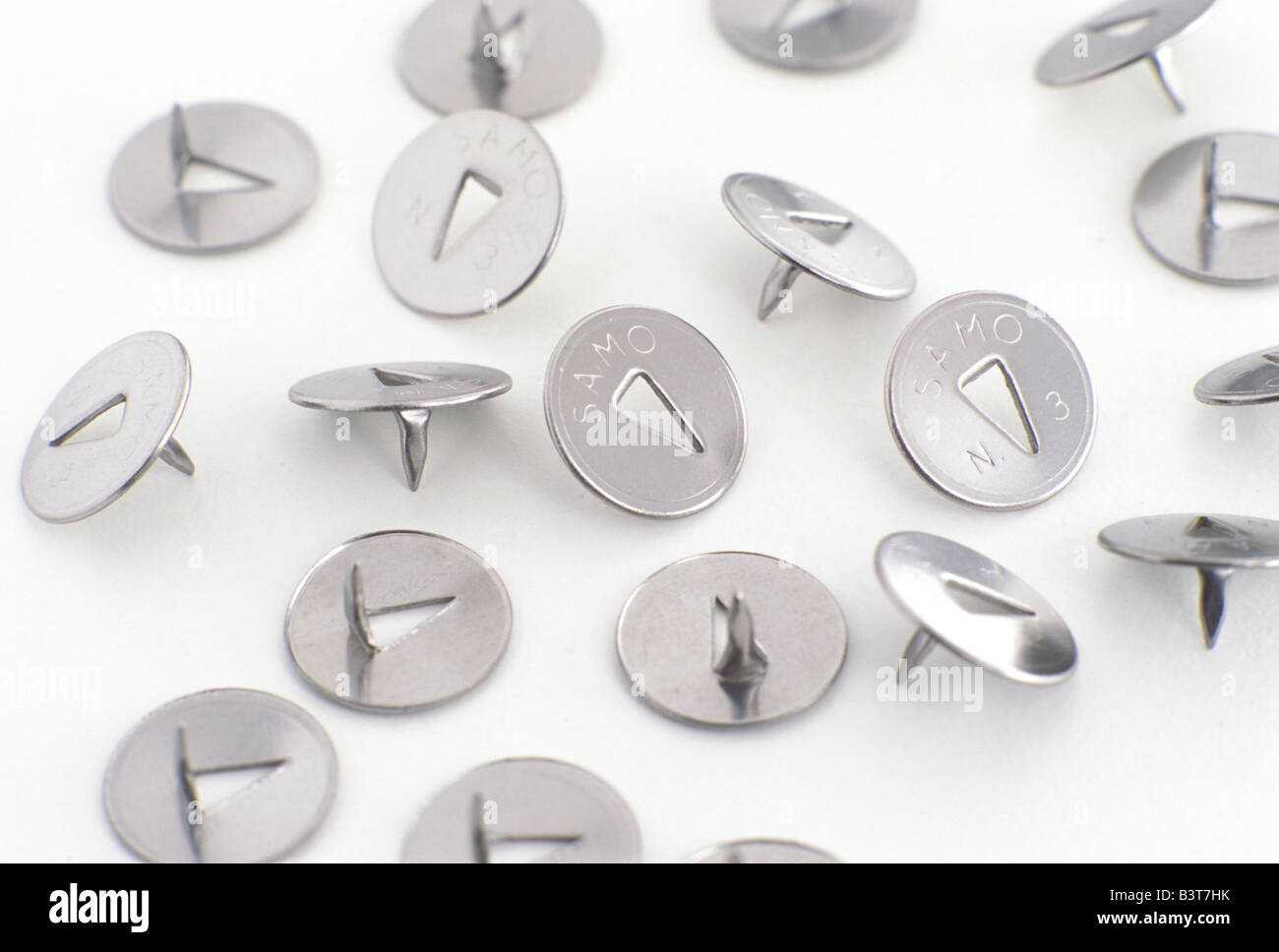 Drawing pin studio shot hi-res stock photography and images - Alamy