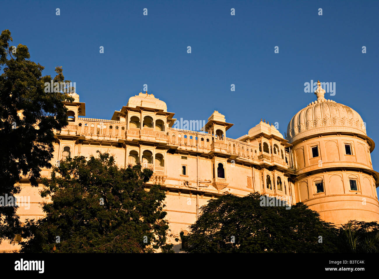 Facade of City Palace in the early morning, Udaipur, Rajasthan, India Stock Photo