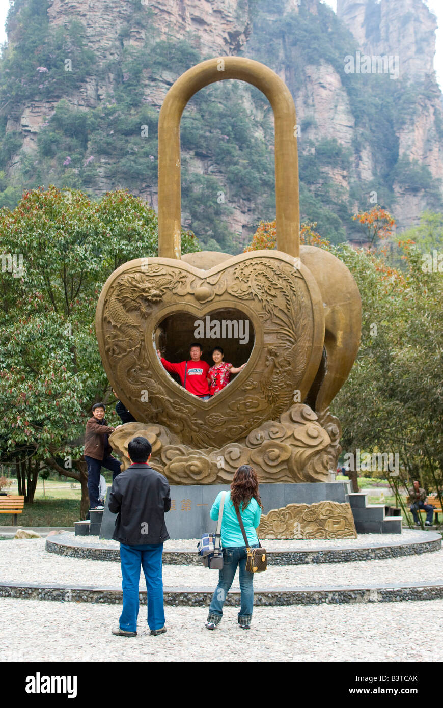 Asia, China, Hunnan Province, Zhangjiajie National Forest Park. Bronze Love Lock sculpture is a popular photo spot with tourists Stock Photo