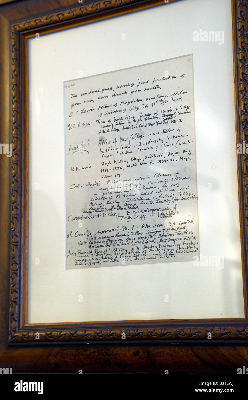 England, Oxford. A paper signed by The Inklings in The Eagle and Child pub. During the 1950s and 1960s, CS Lewis and JRR Tolkein would meet here, along with their circle of literary friends known as 'The Inklings' to read and discuss their latest work, including the Chronincles of Narnia and The Lord of the Rings. Stock Photo