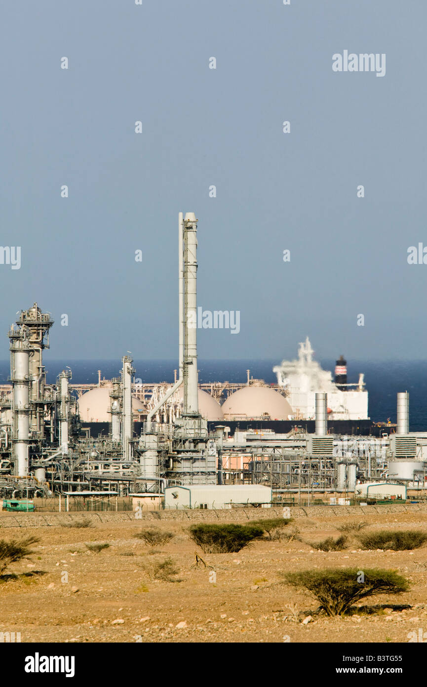 Lng plant sur oman middle hires stock photography and images Alamy