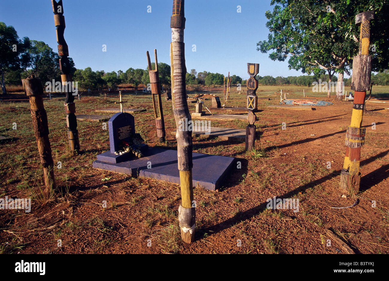 Tiwi burial pukamani poles hires stock photography and images Alamy