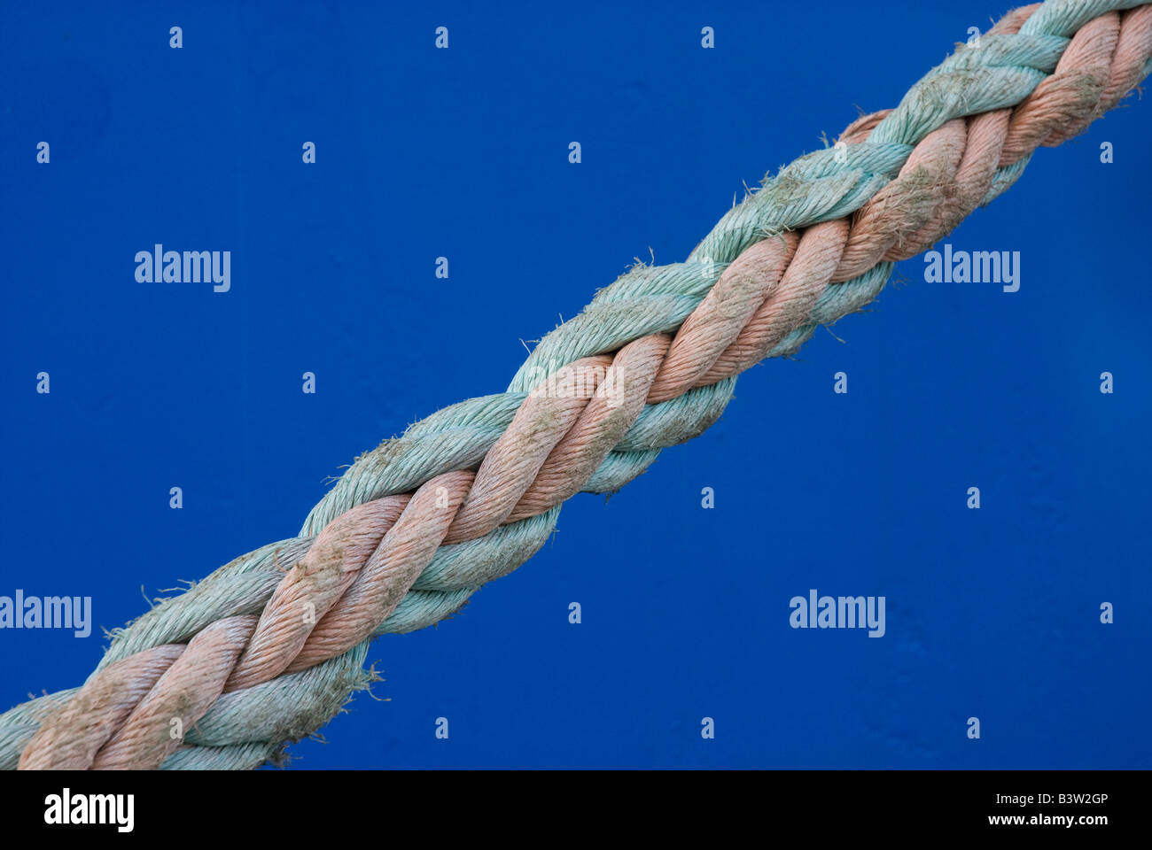 Rope under tension Stock Photo Alamy