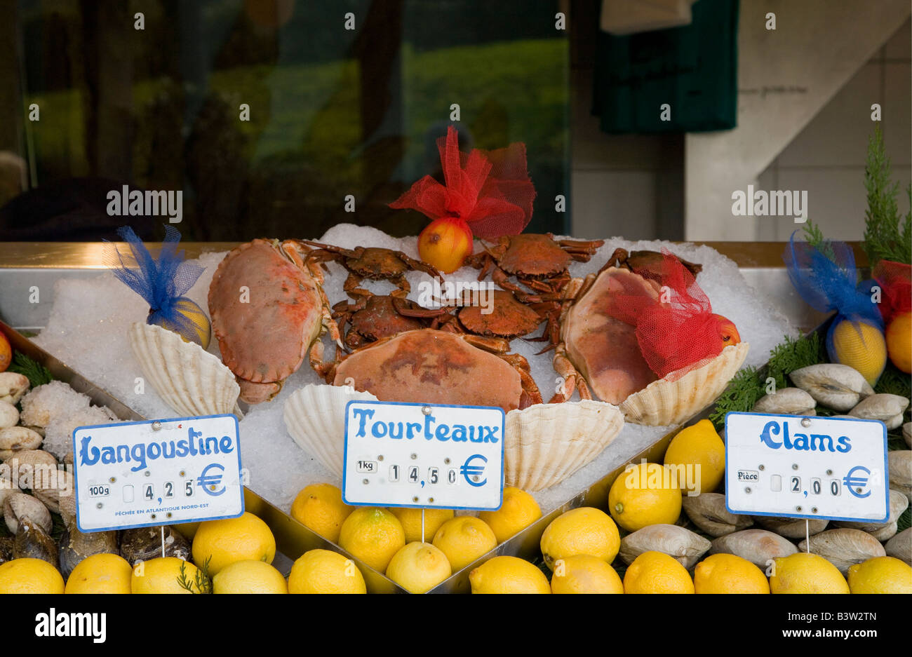 Seafood counter Fruits du Mer Paris France Europe EU Stock Photo Alamy