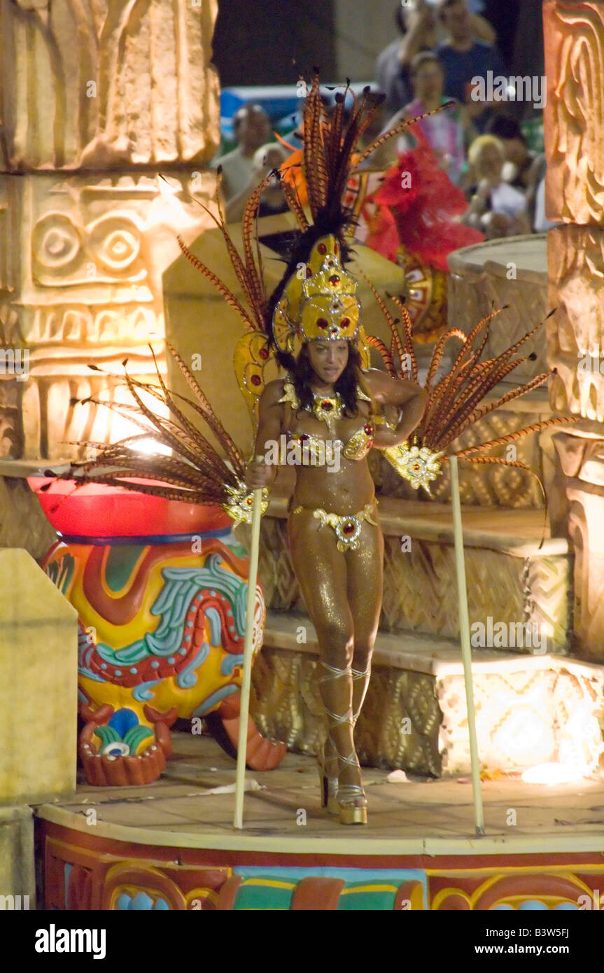 A close view of a samba school female semi naked participent at the  carnival in the Rio Sambadrome Stock Photo - Alamy