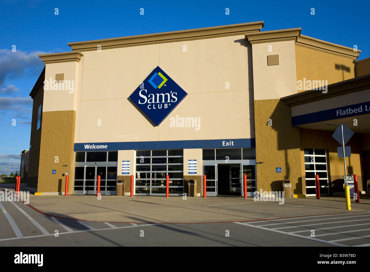 A Sam's Club store in Bentonville, Arkansas, U.S.A Stock Photo - Alamy