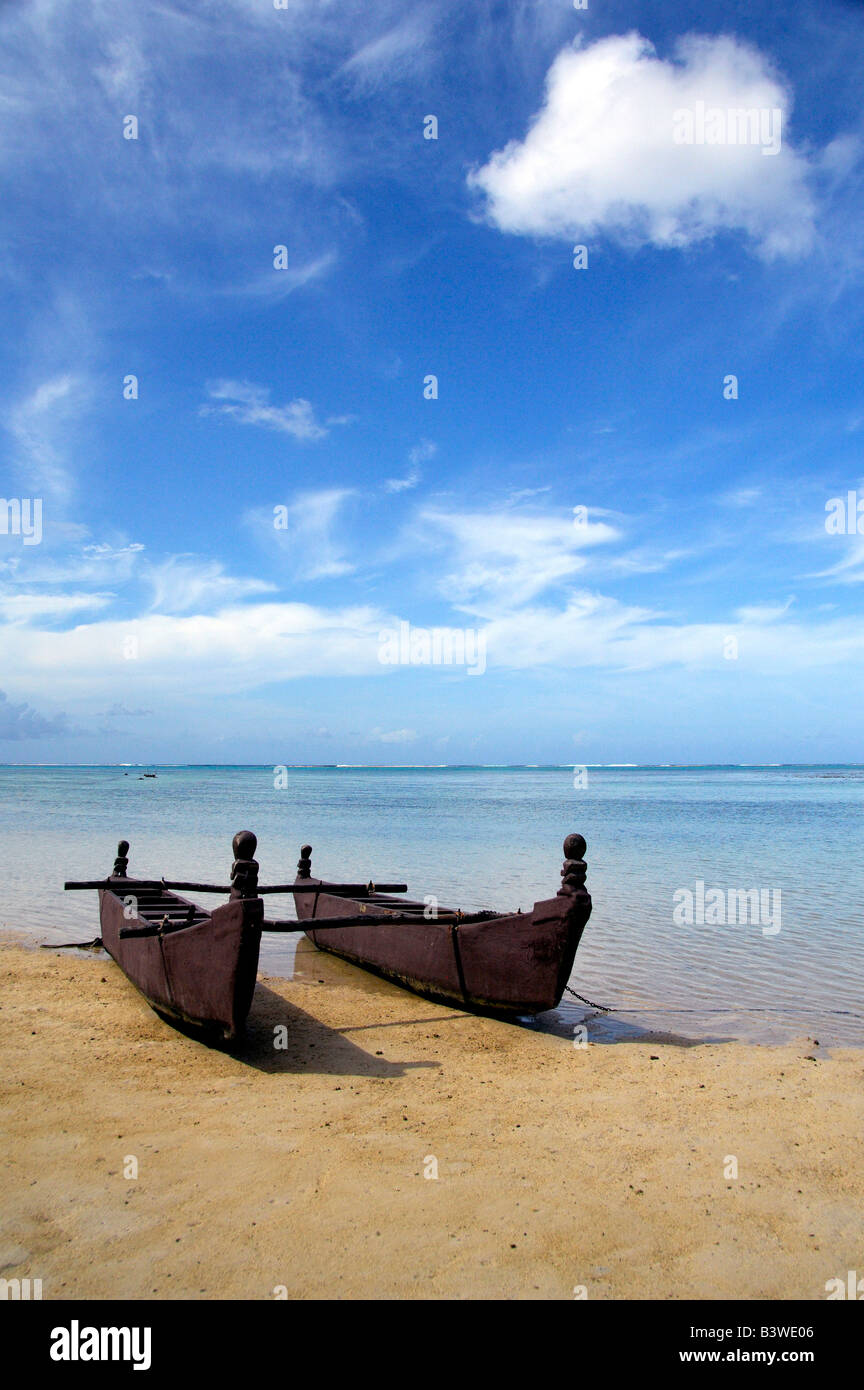 Double hulled boat High Resolution Stock Photography and Images Alamy