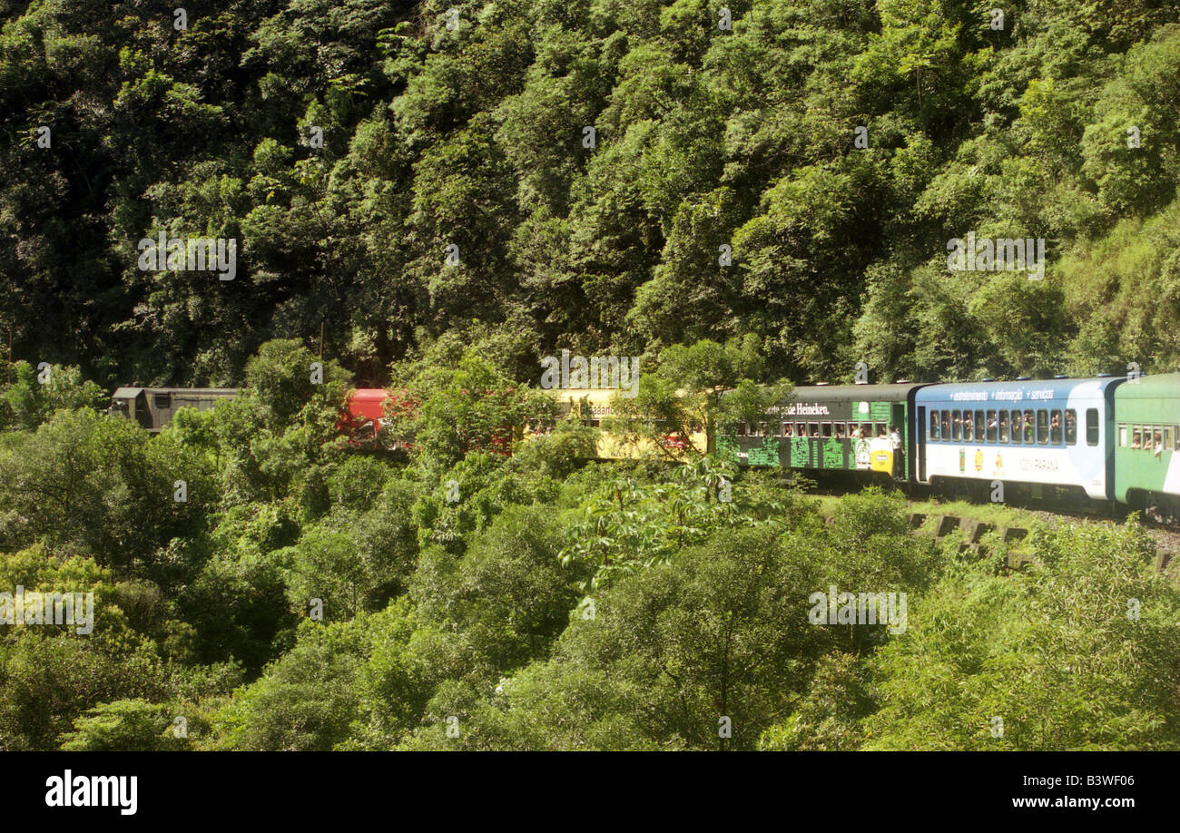 Curitiba, Paran·, Brazil.  The 4 hour train trip from Curitiba to Paranagu· goes through the Serra do Mar mountains. Stock Photo