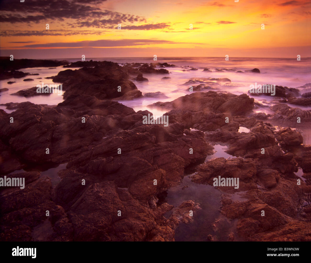 South America, Uruguay, Punta del Este. Sunrise over the South Atlantic. Stock Photo