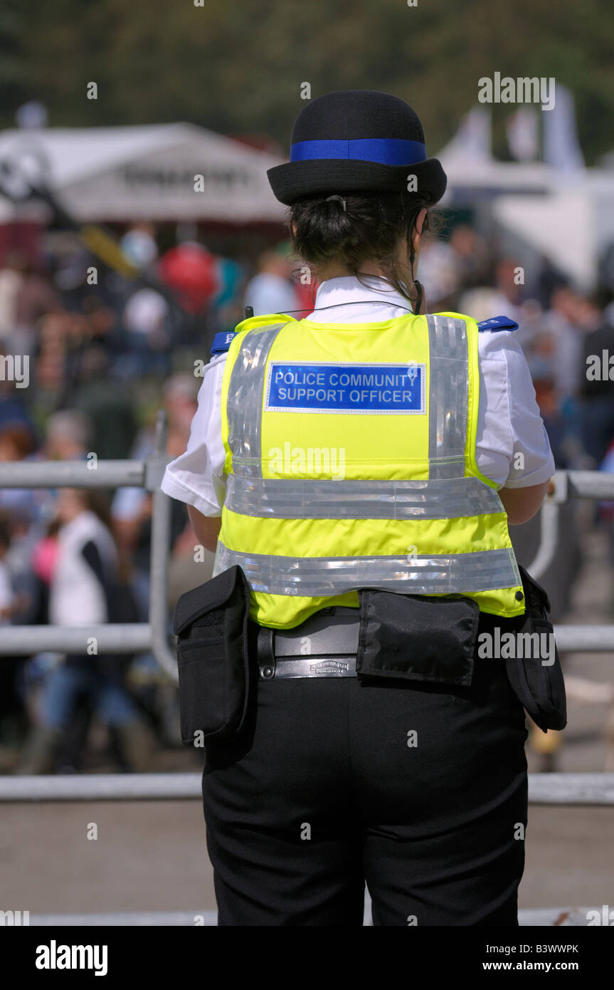 British police officer uniform female hi-res stock photography and ...