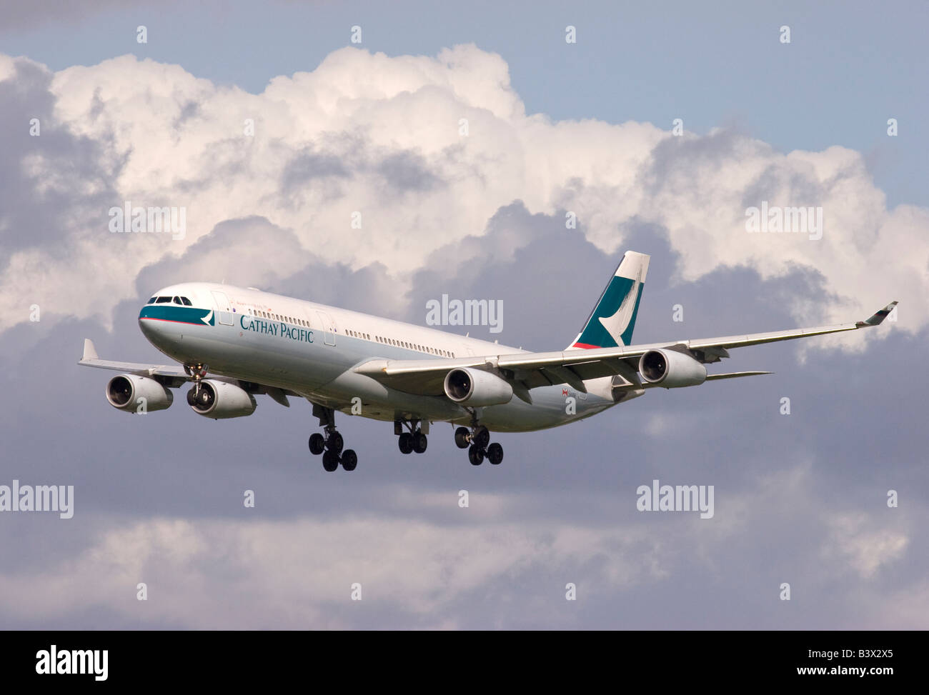 Cathay Pacific Airbus A340-313X landing at London Heathrow Stock Photo