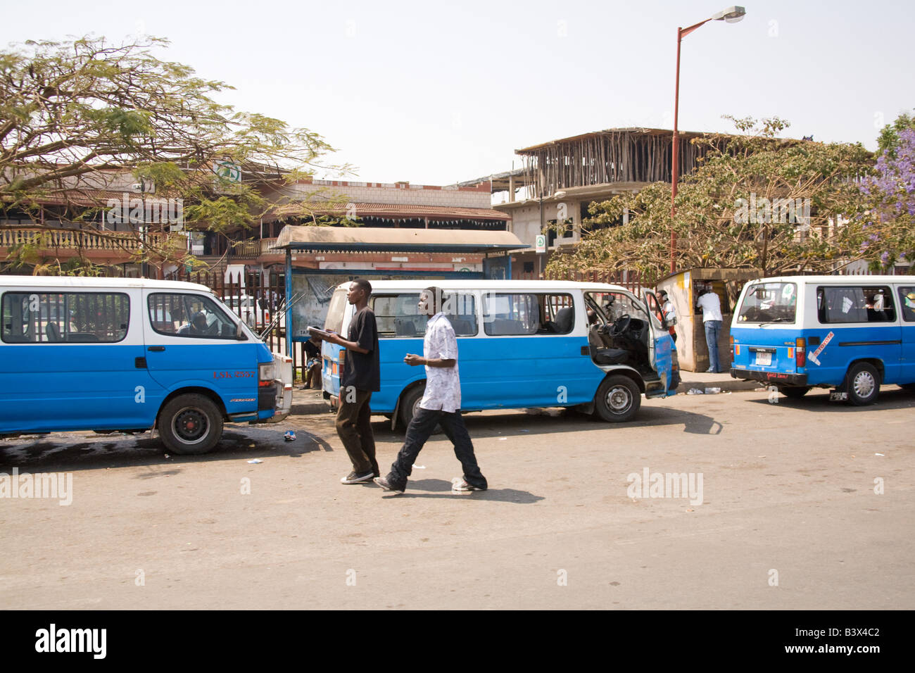 Minibus taxis hi-res stock photography and images - Alamy