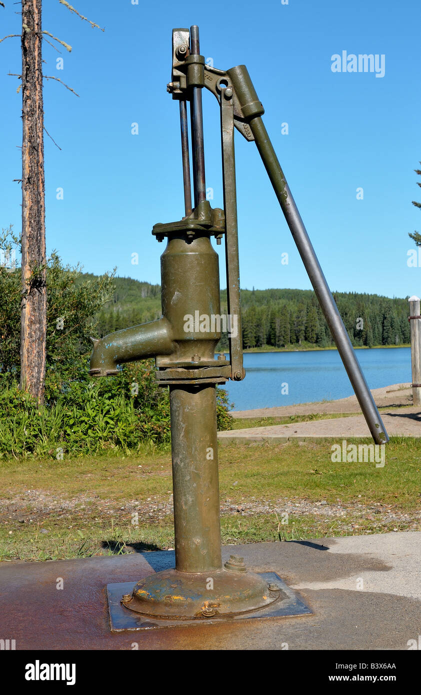 Hand operated water pump hires stock photography and images Alamy