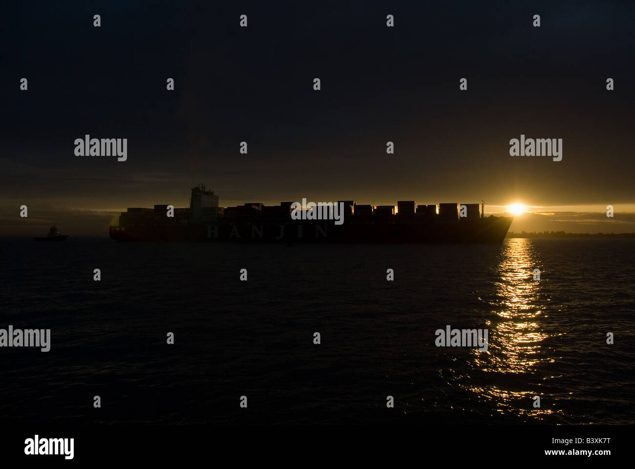 Hanjin Shenzhen container ship, the 75,000 ton vessel was built in 2008 by Hyundai, seen here arriving in Felixstowe Suffolk, UK Stock Photo