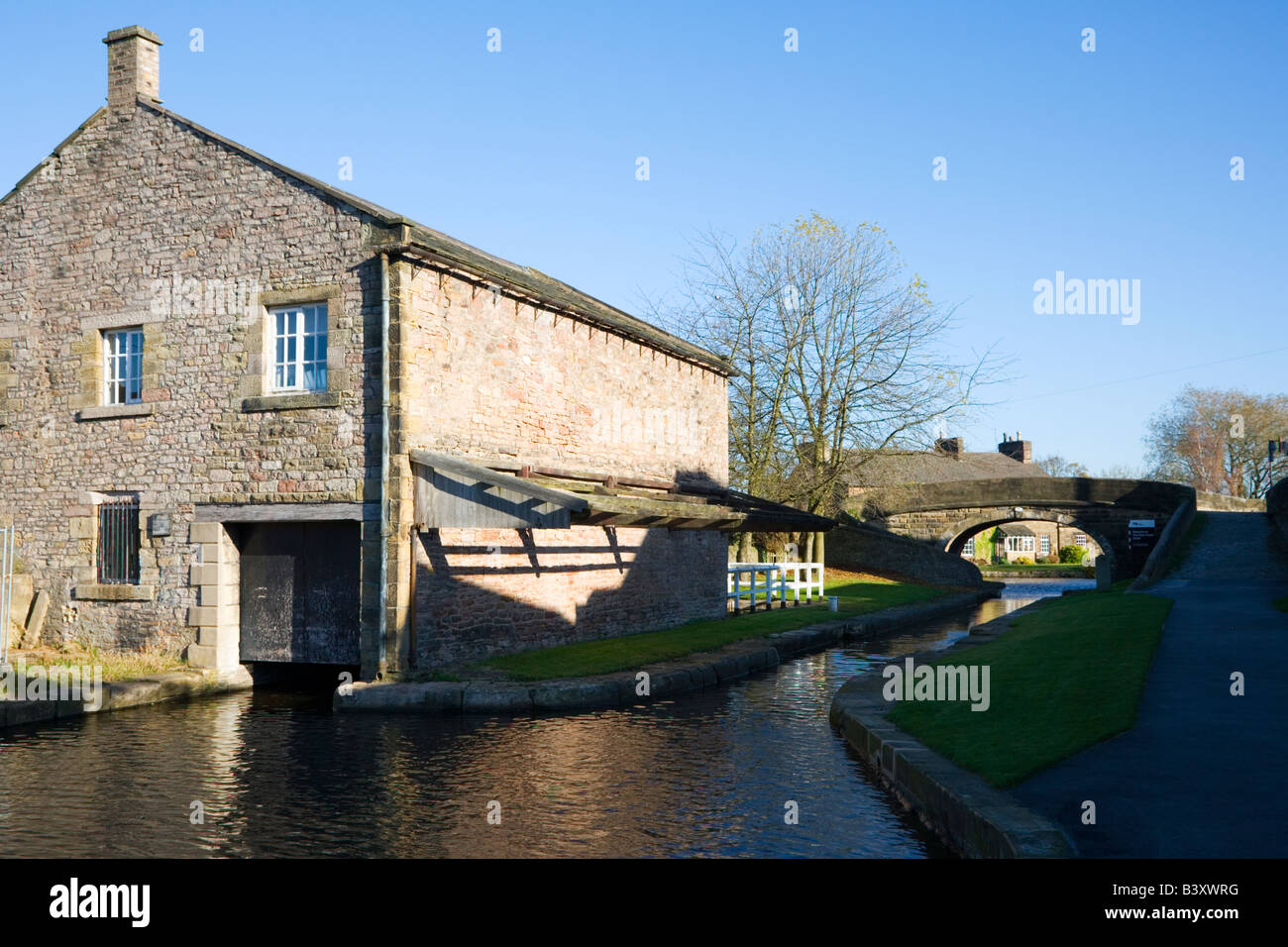 Canalside Buildings at the Junction of the Macclesfield Canal and Peak Forest Canal at Marple in Cheshire Stock Photo
