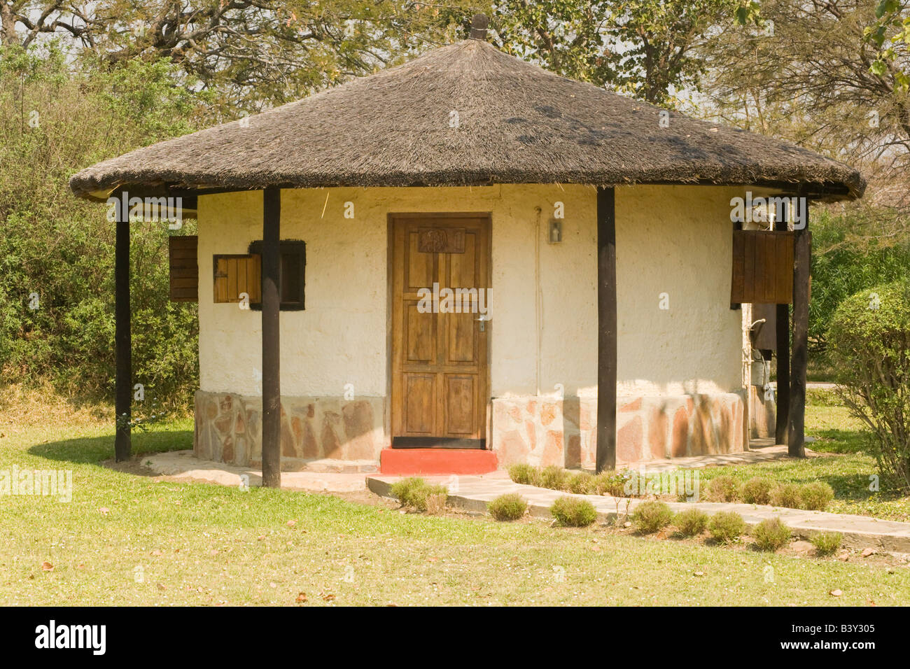 Round guest hut Kafuie Zambia Africa Stock Photo Alamy
