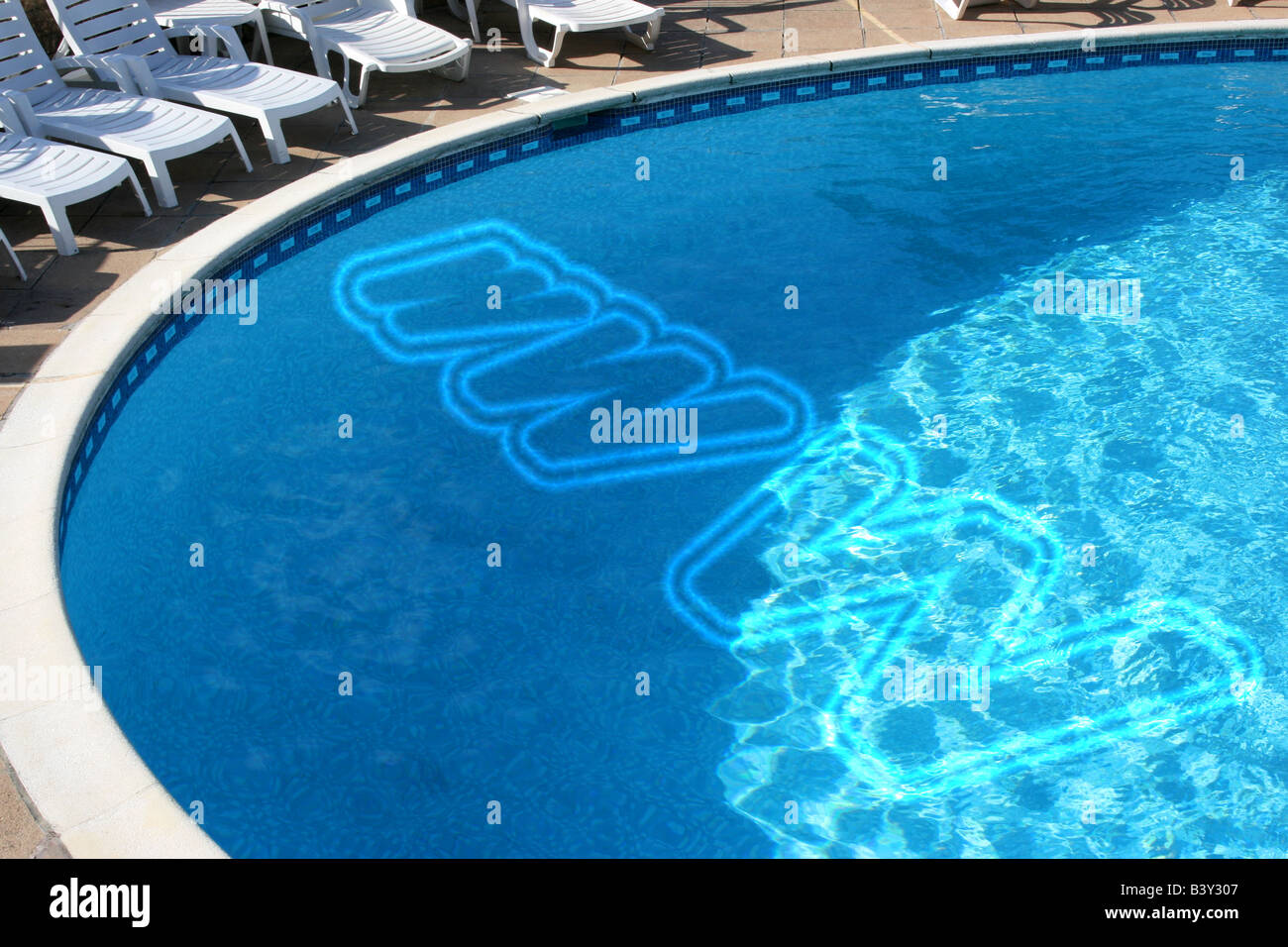 WWW on swimming pool - internet holiday booking concept Stock Photo
