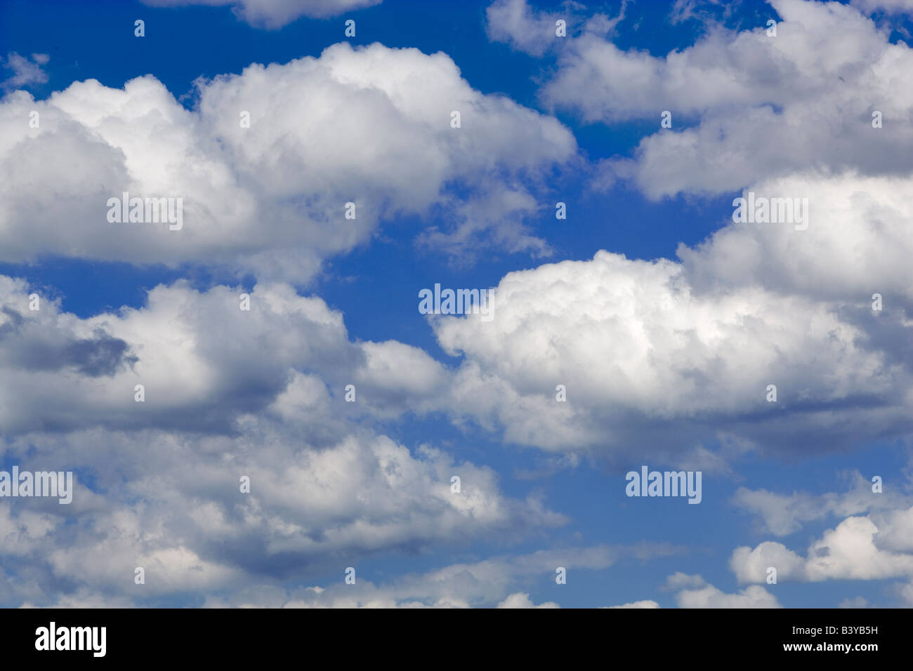 Cumulus clouds over Wilsonville Oregon Stock Photo
