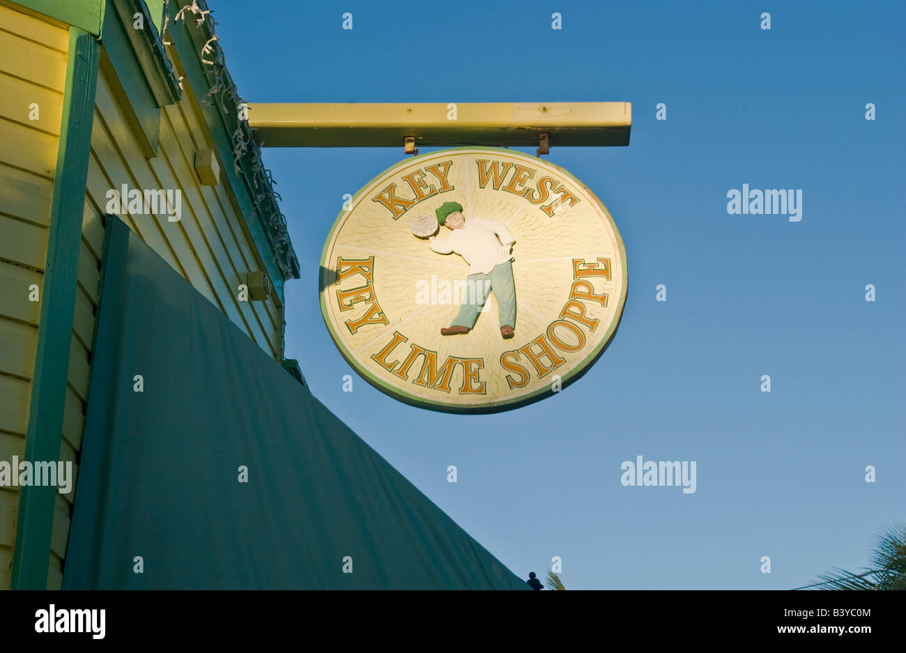 Kermits key lime pie hires stock photography and images Alamy