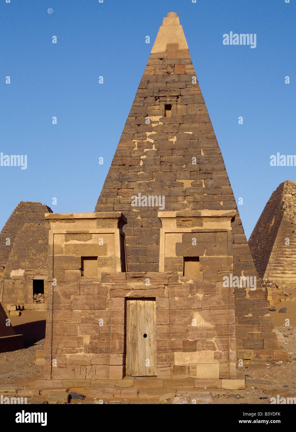 Sudan, Meroe. Situated a short distance east of the Nile, the ancient ...