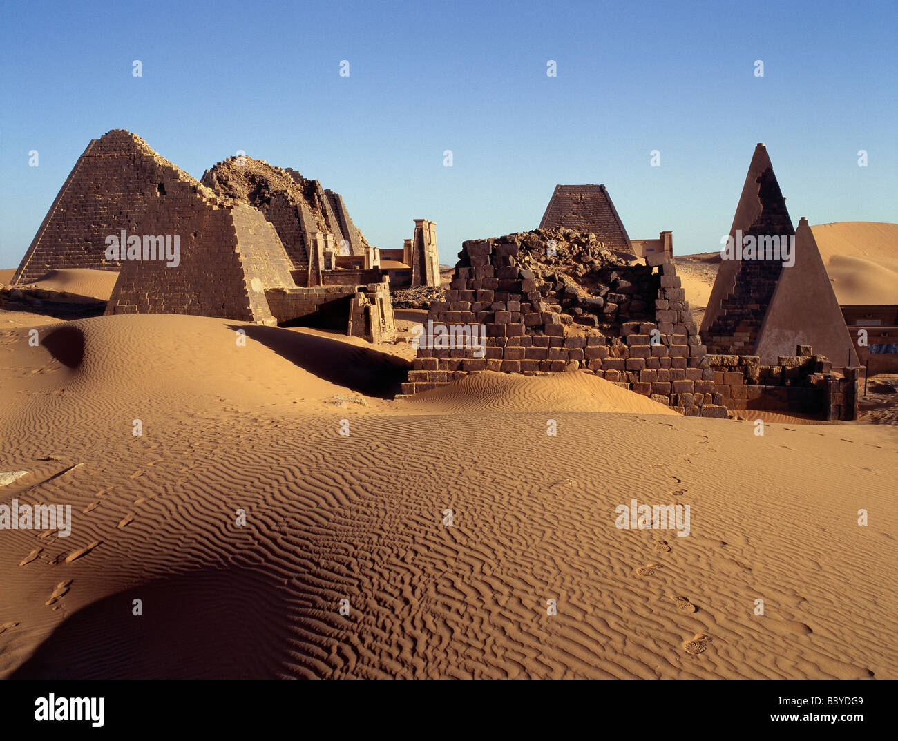 Sudan, Meroe. Situated a short distance east of the Nile, the ancient ...