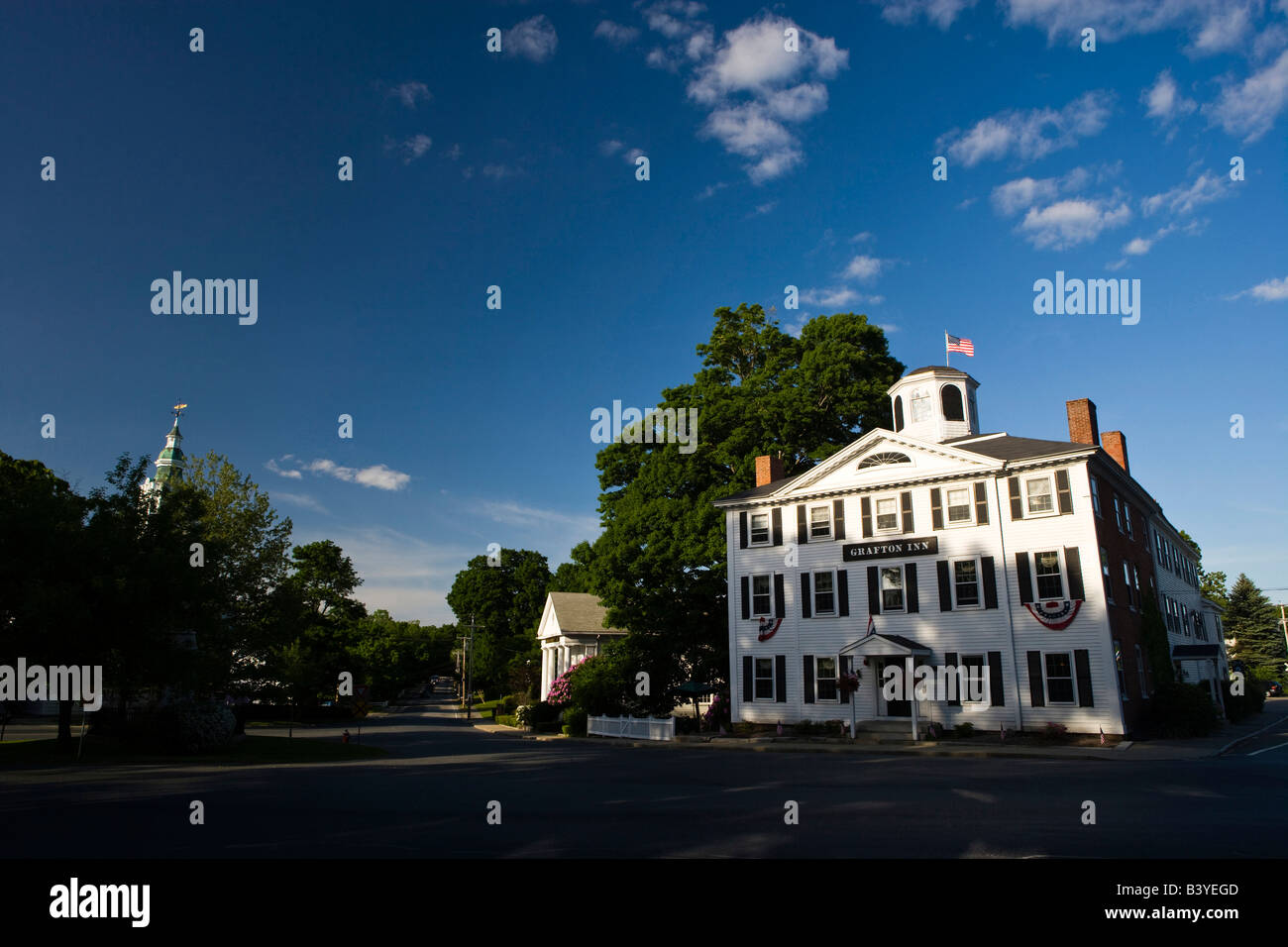 The historic Grafton Inn in Grafton, Massachusetts Stock Photo Alamy