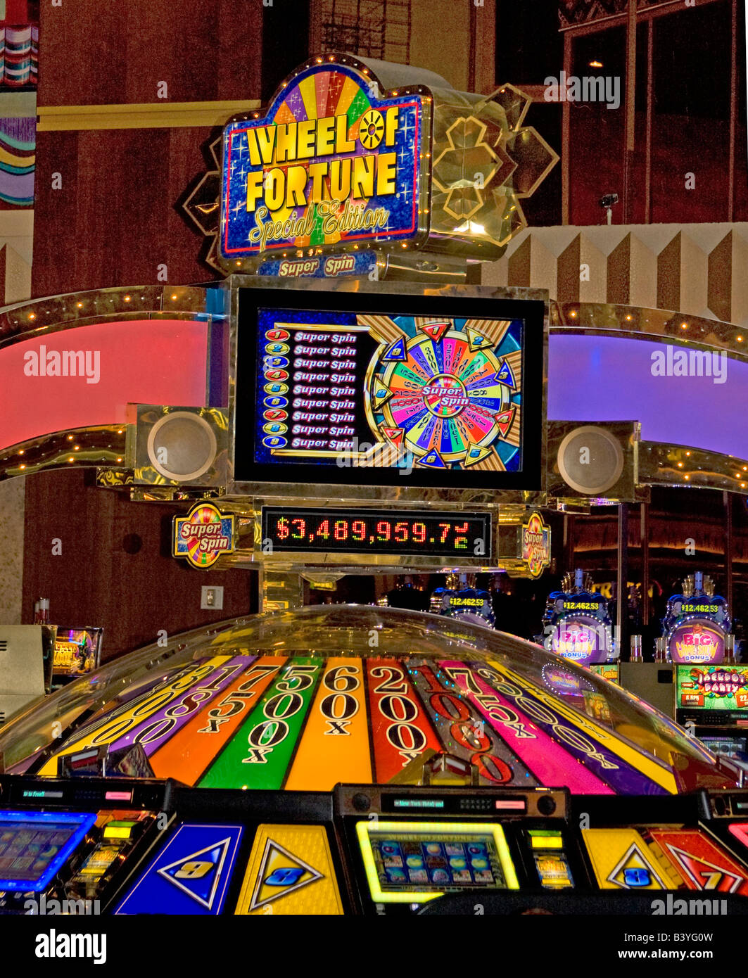 USA Las Vegas Colorful Wheel of Fortune progressive slot machine over$3million jackpot Stock Photo