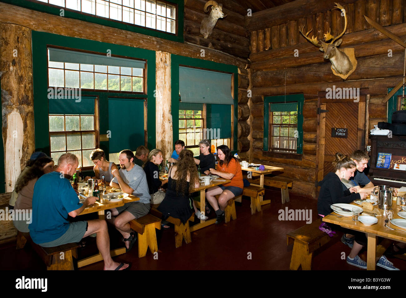 Dinner time at the Dartmouth Outing Club's Moosilauke Ravine Lodge at the base of Mount Moosilauke Stock Photo