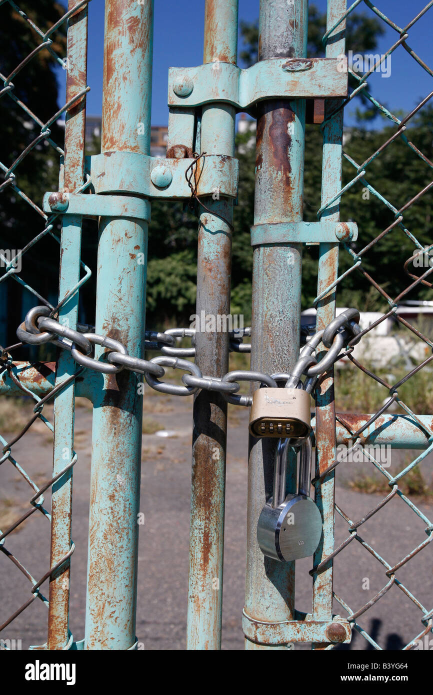 chain link fence padlock Stock Photo