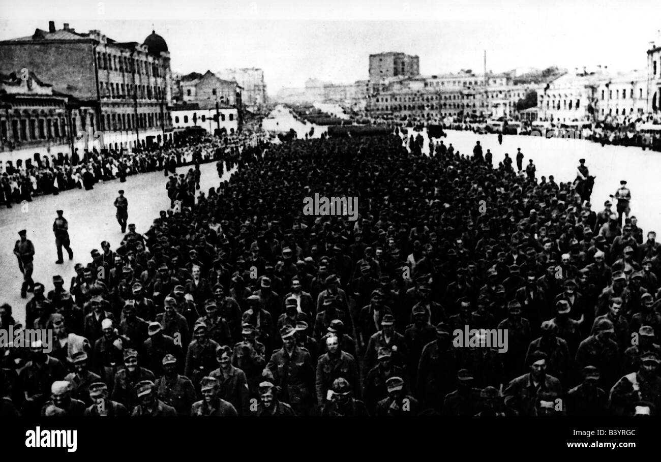 events, Second World War / WWII, prisoners of war, Russia, march of German prisoners through Moscow, 17.07.1944, Stock Photo